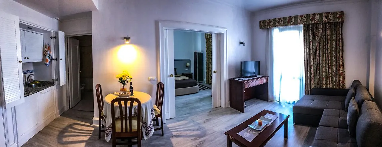 Aparthotel Jardins Da Ajuda 4*, 푼샬