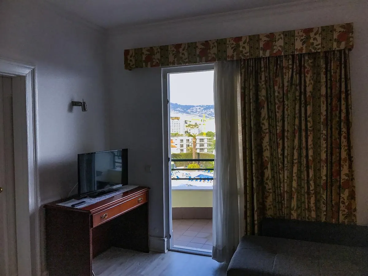 Aparthotel Jardins Da Ajuda 아파트