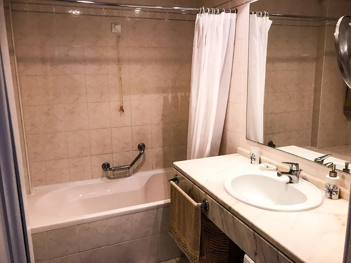 **** 아파트 Aparthotel Jardins Da Ajuda 포르투갈