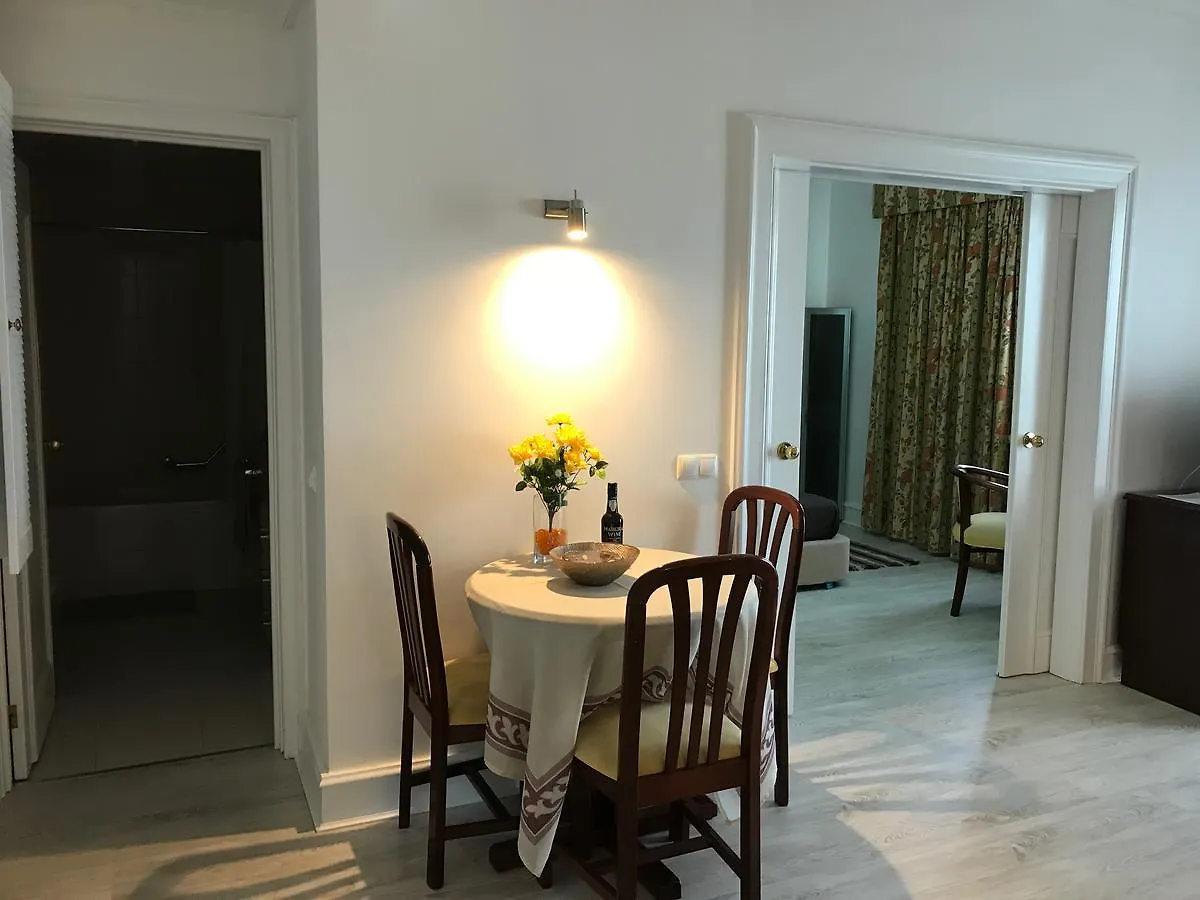 **** 아파트 Aparthotel Jardins Da Ajuda 포르투갈